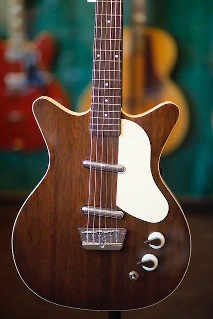 danelectro d59